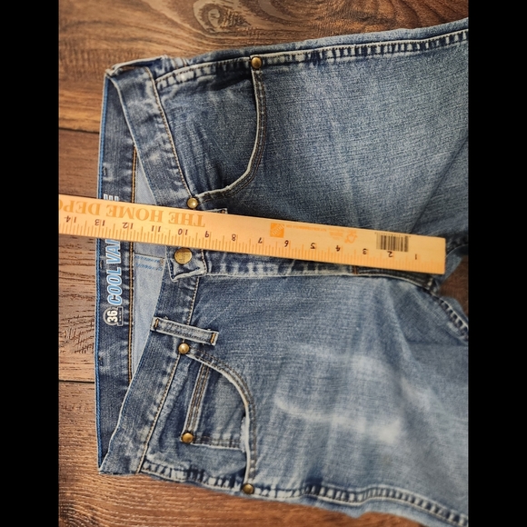 Awesome Peace Wrangler ✌️ Jeans - Picture 13 of 16